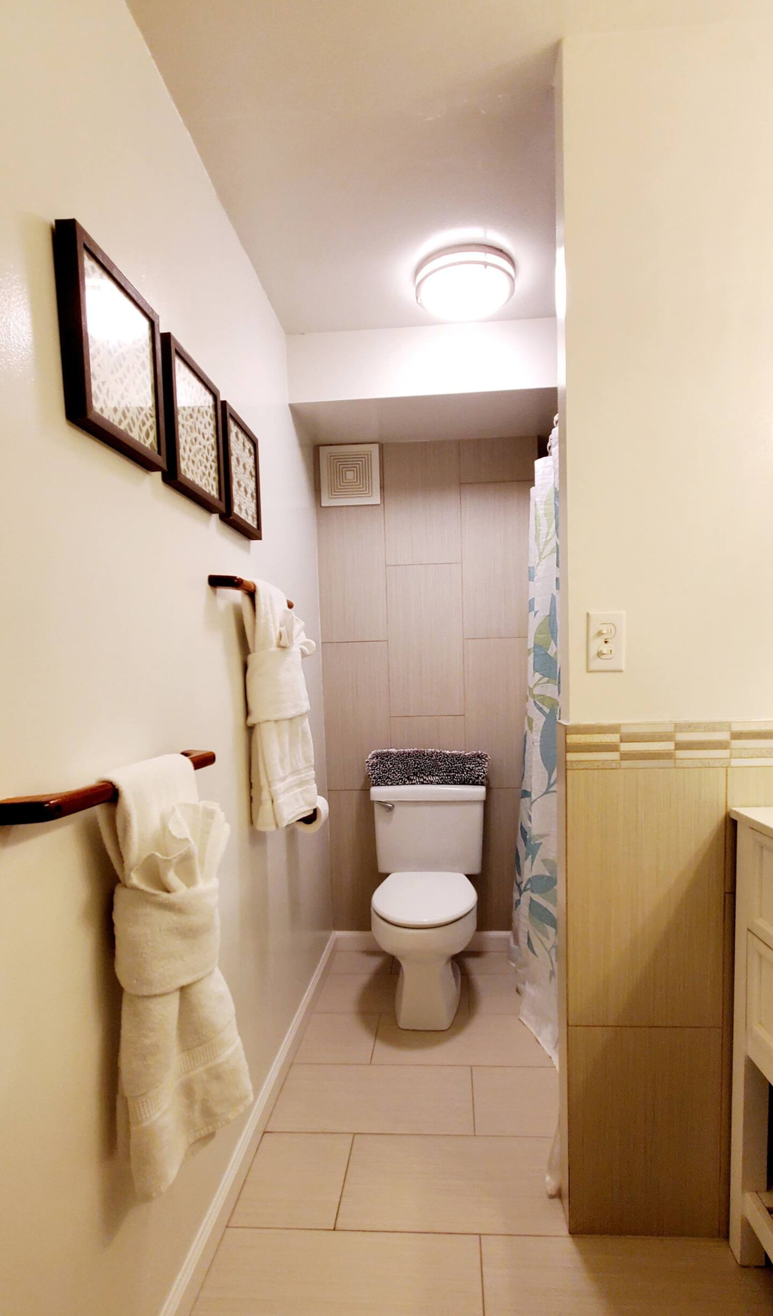 Condo in Hauula · ★4.53 · 1 bedroom · 2 beds · 1 private bath - Image 45