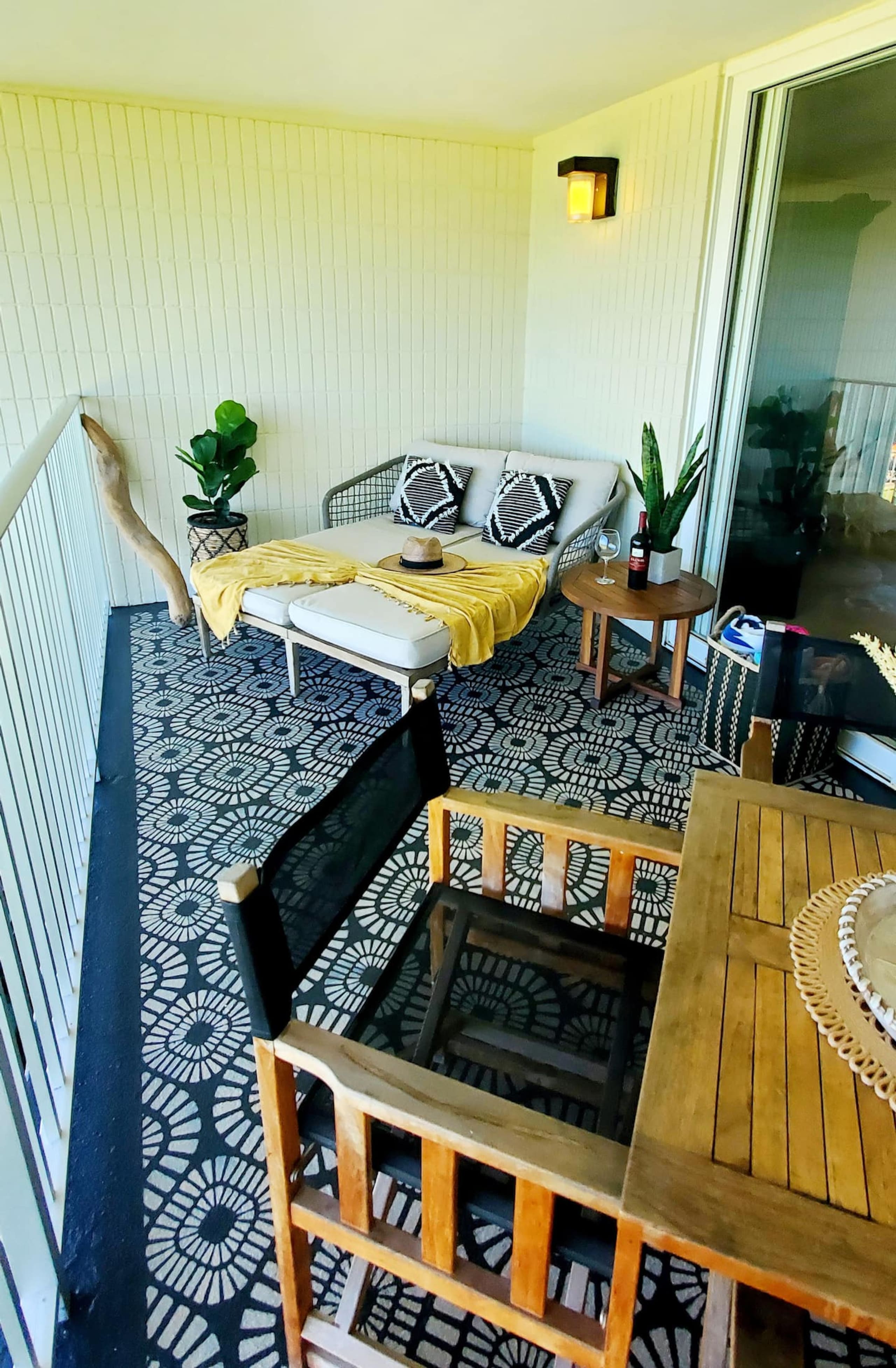 Condo in Hauula · ★4.53 · 1 bedroom · 2 beds · 1 private bath - Image 33