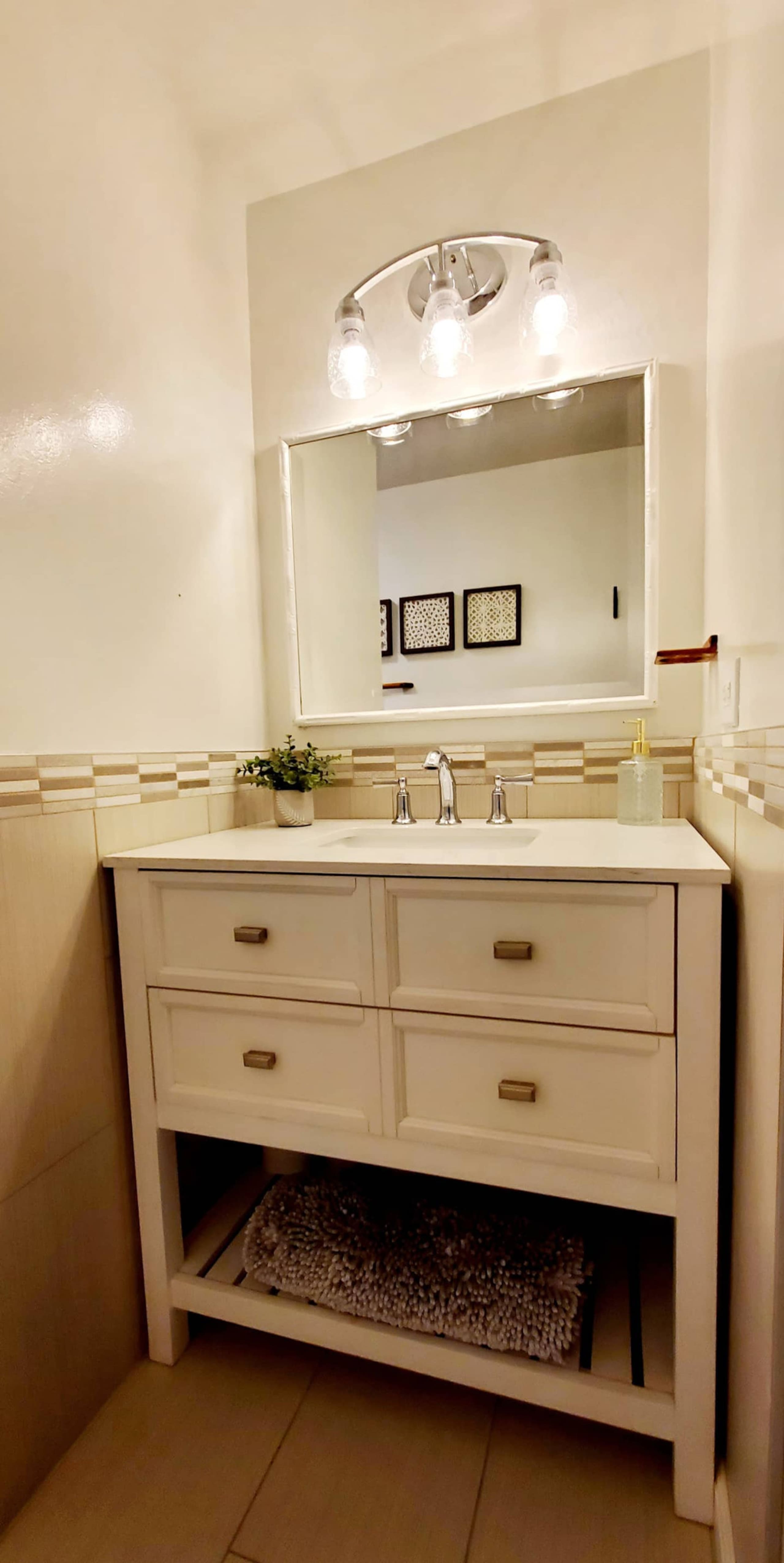 Condo in Hauula · ★4.53 · 1 bedroom · 2 beds · 1 private bath - Image 47
