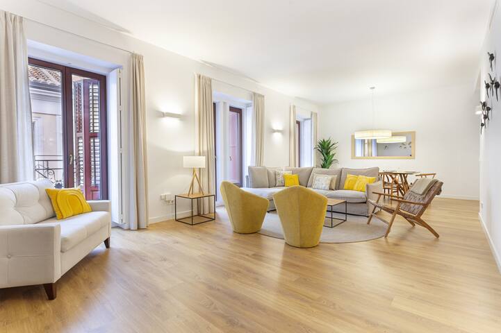 Cibeles Luxe V apartment in Madrid gallery image 5
