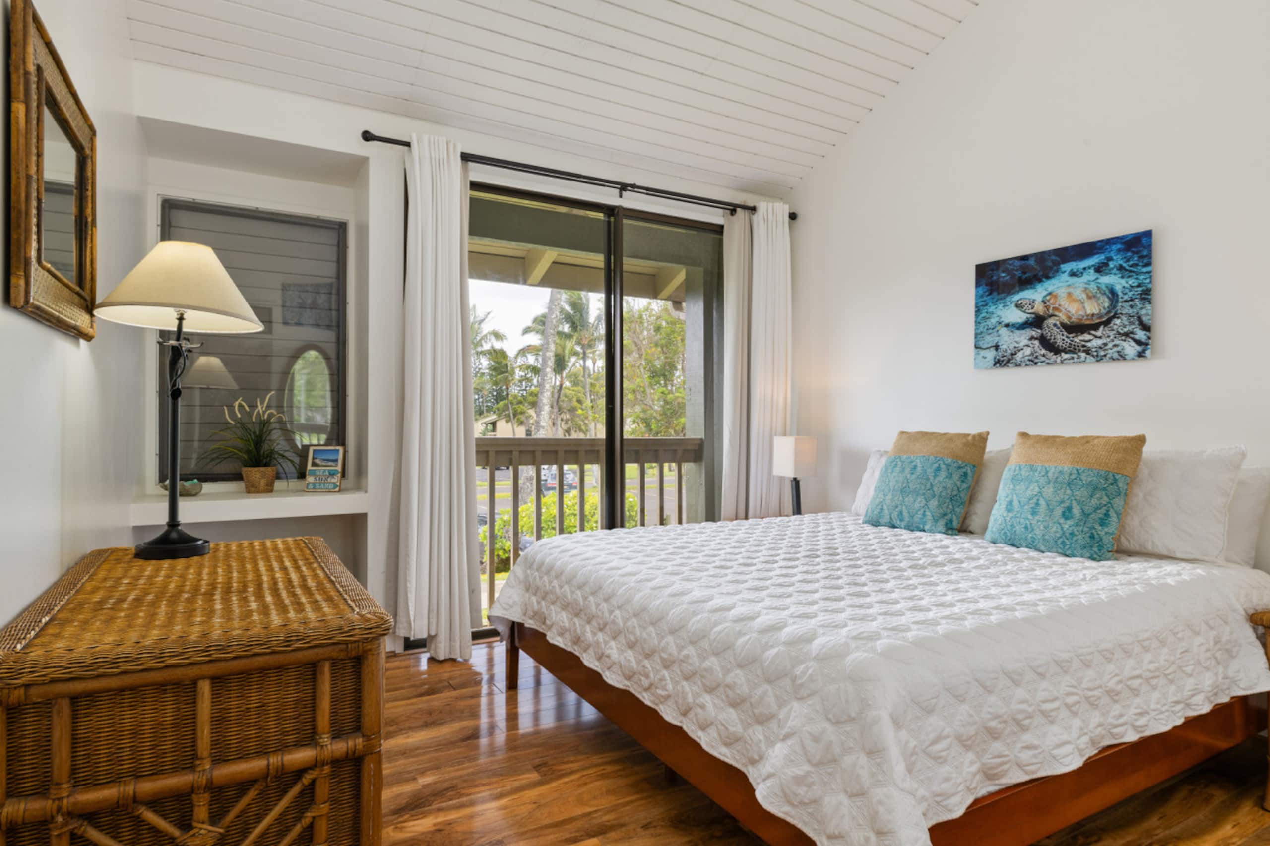 Condo in Kahuku · ★4.84 · 2 bedrooms · 4 beds · 2 private baths - Image 20