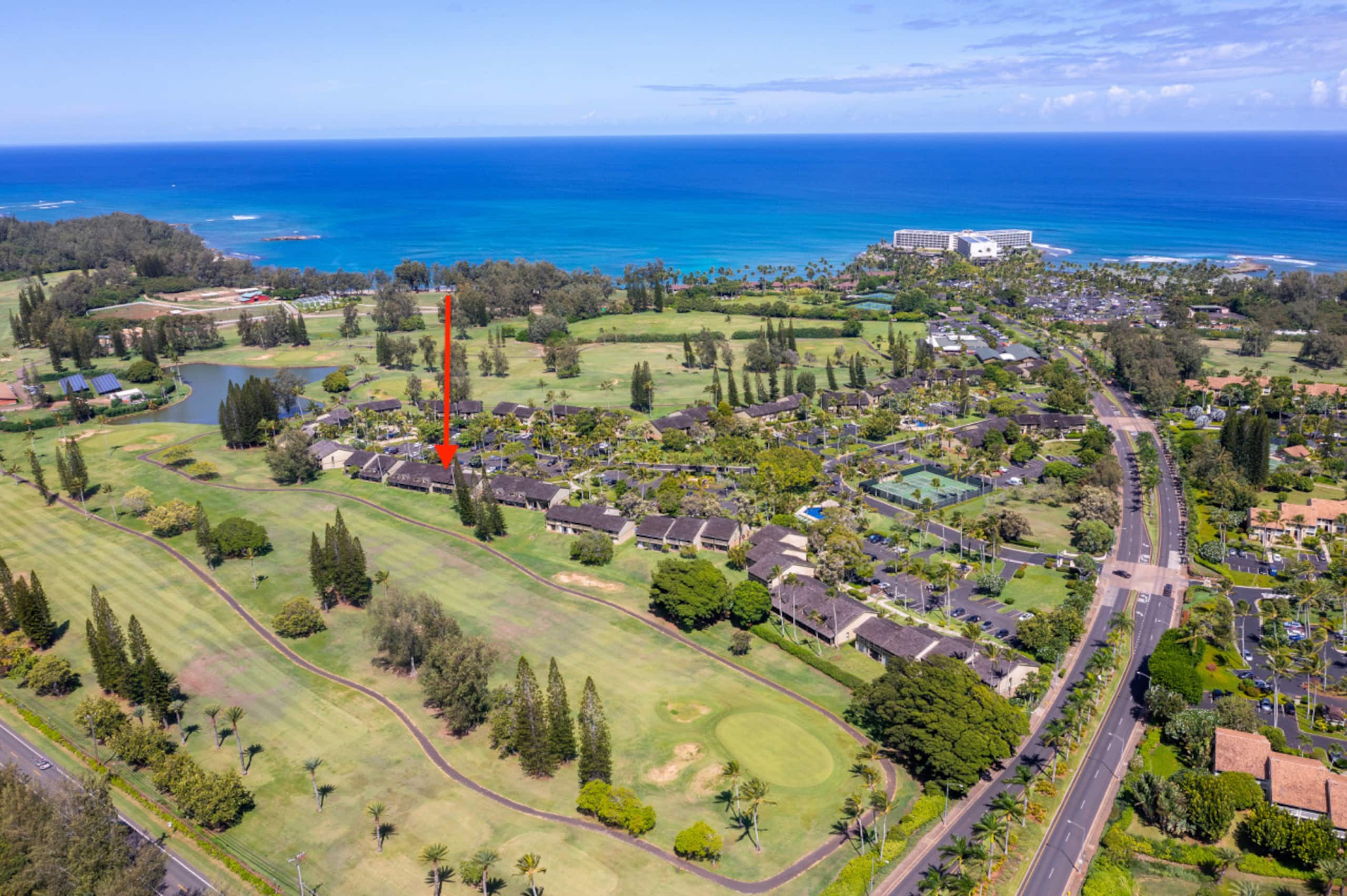 Condo in Kahuku · ★4.84 · 2 bedrooms · 4 beds · 2 private baths - Image 12