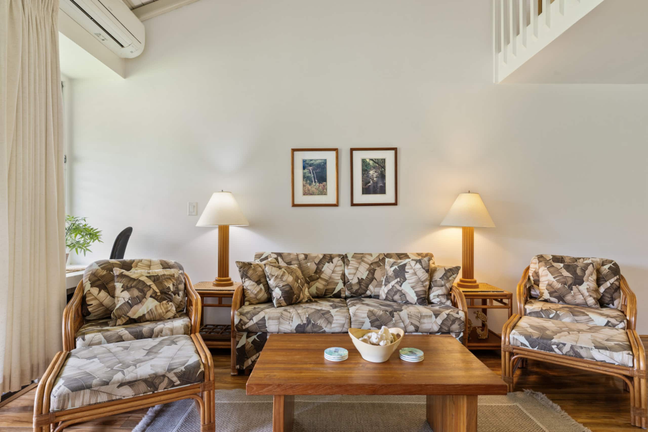 Condo in Kahuku · ★4.84 · 2 bedrooms · 4 beds · 2 private baths - Image 4