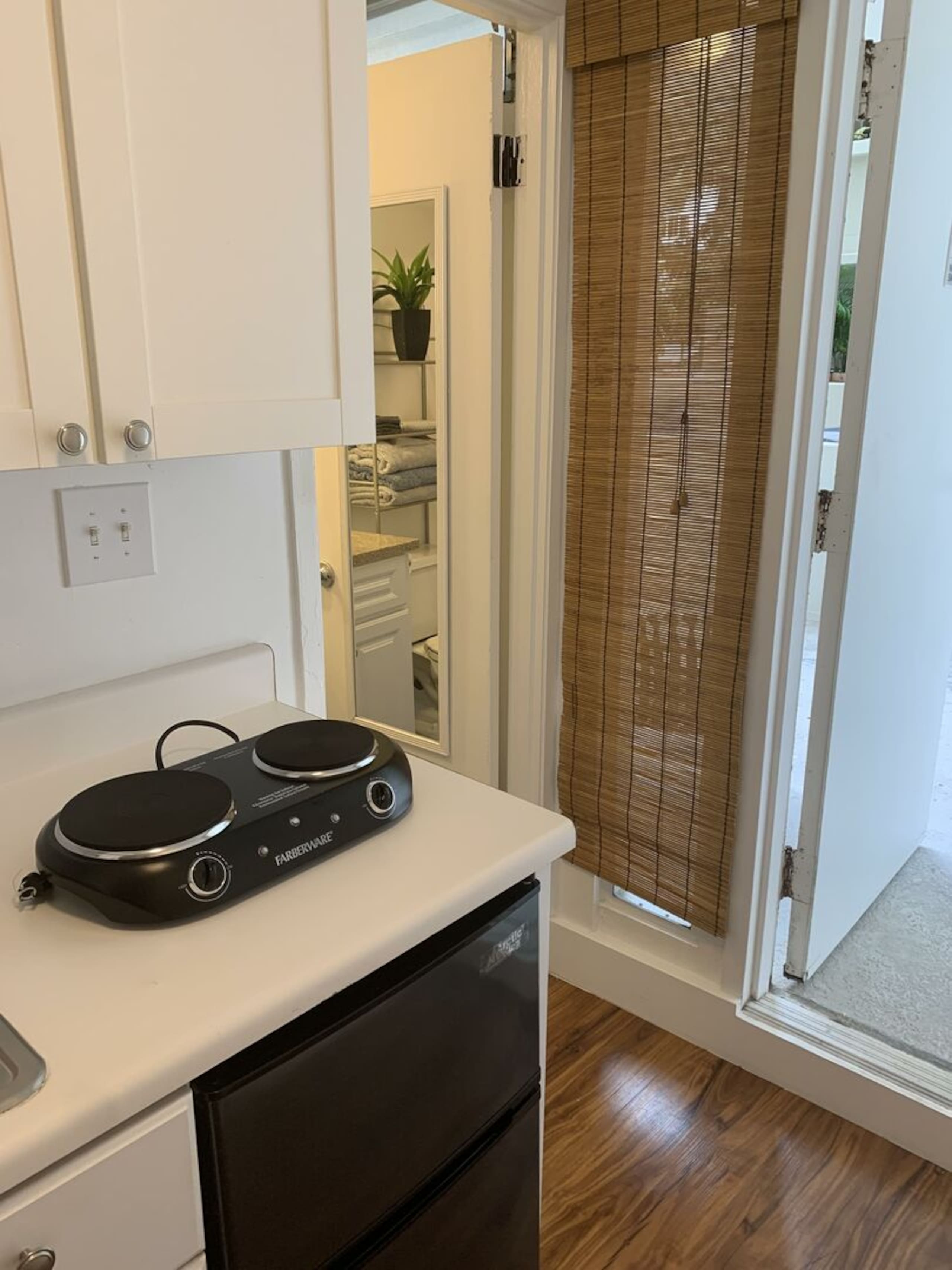 Condo in Honolulu · ★4.66 · 1 bedroom · 1 bed · 1 bath - Image 12