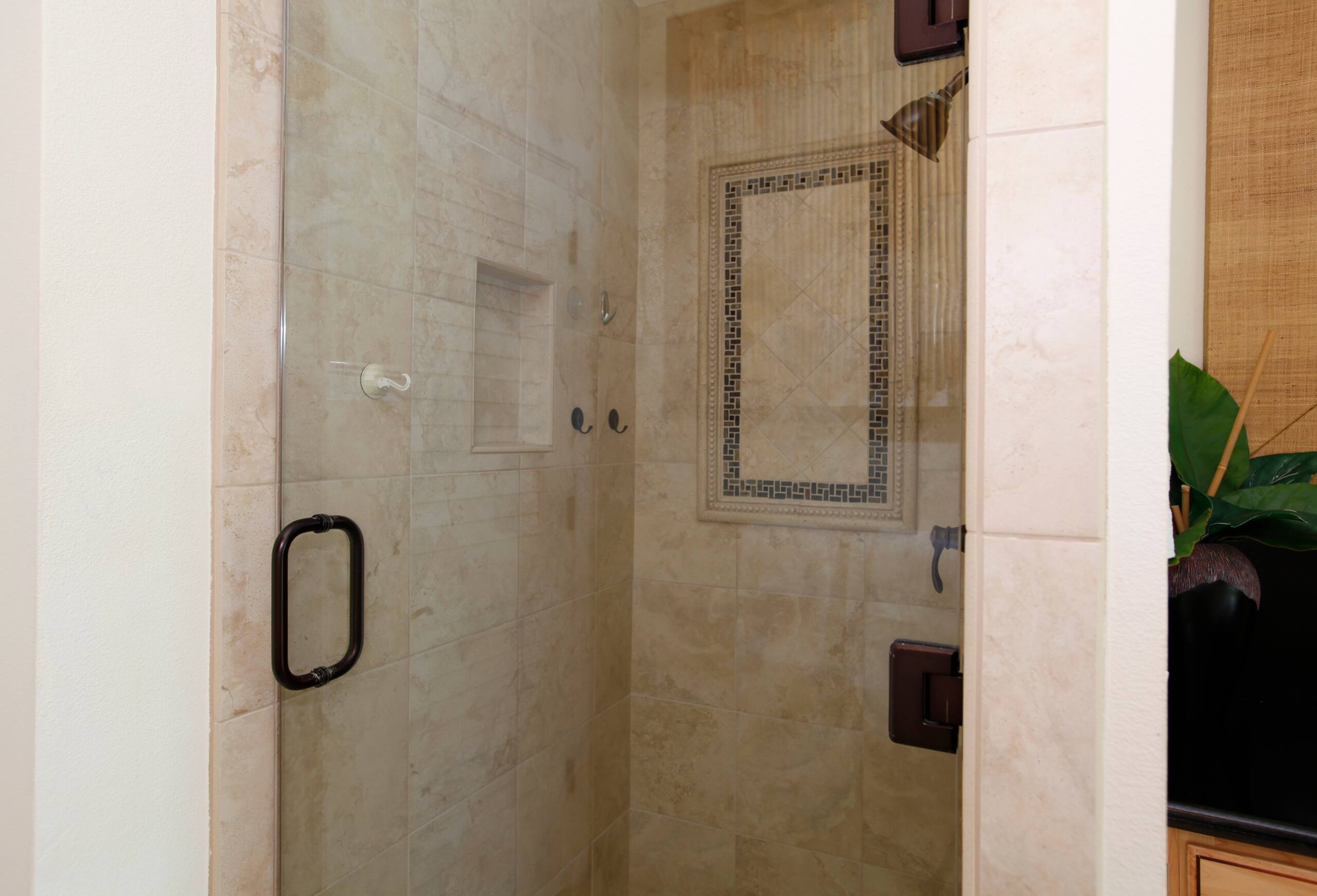 Condo in Koloa · ★4.0 · 2 bedrooms · 4 beds · 2 baths - Image 12