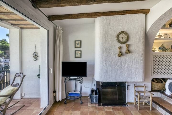 Mediterranean Paradise gallery image 4