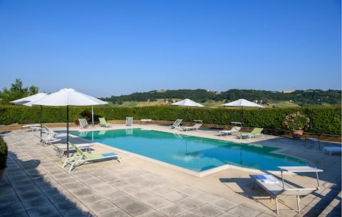 Stunning home in Tolentino