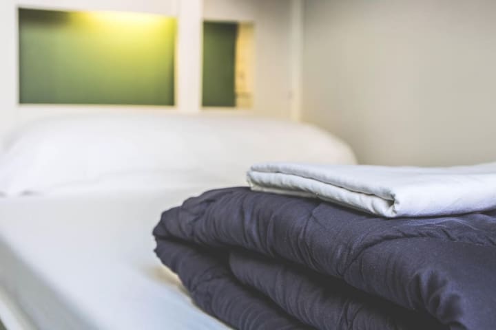 Sant Jordi Hostels managed Airbnb listing 3