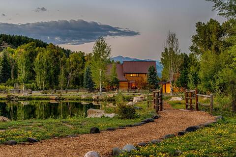 Riverfront Retreat with Hot Tub Near Downtown!