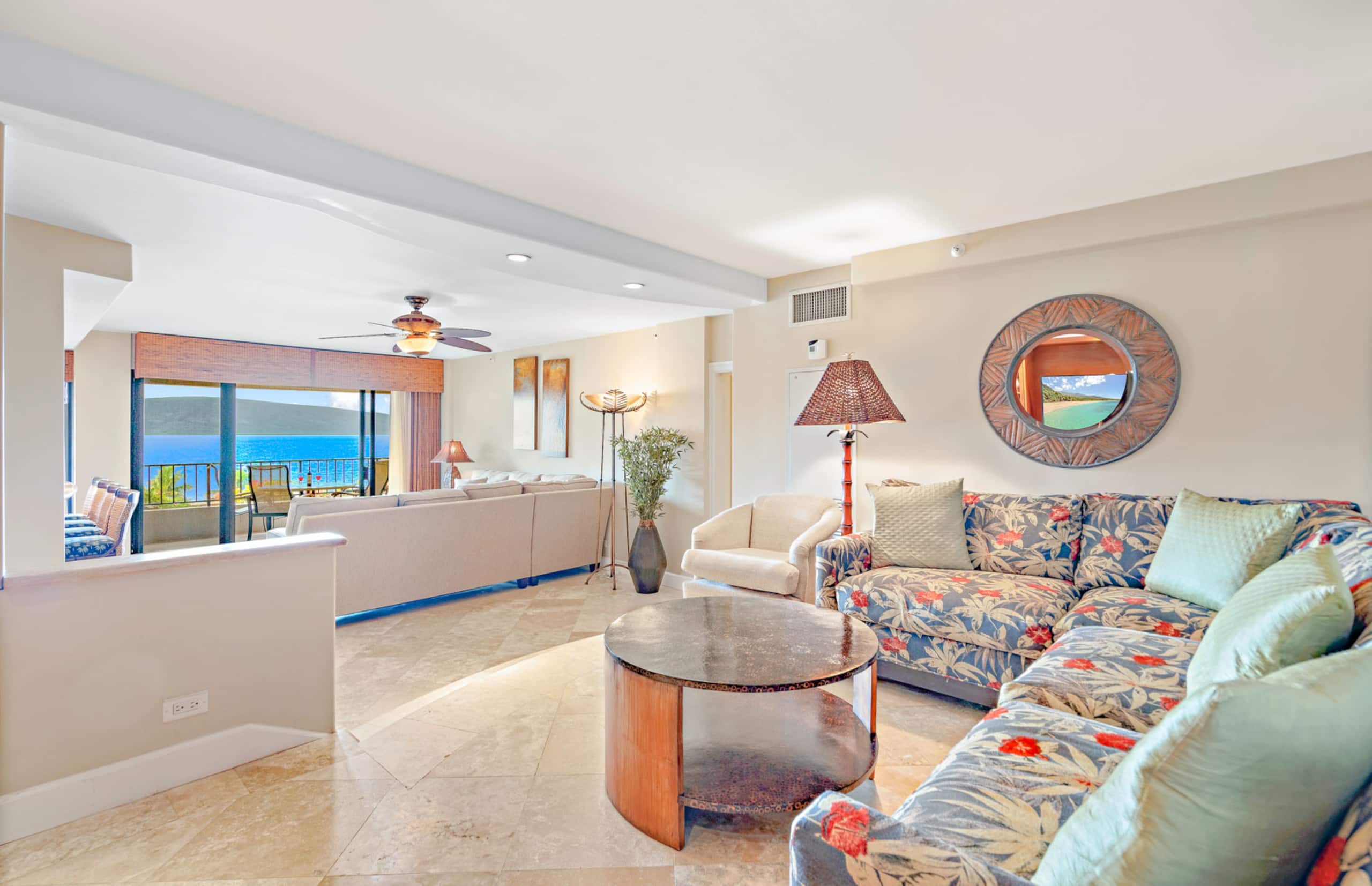 Condo in Lahaina · ★4.63 · 2 bedrooms · 4 beds · 2 baths - Image 15