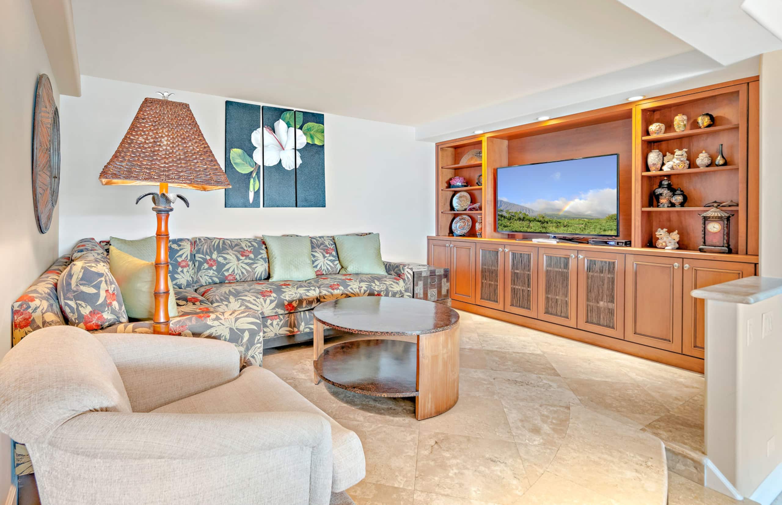 Condo in Lahaina · ★4.63 · 2 bedrooms · 4 beds · 2 baths - Image 17