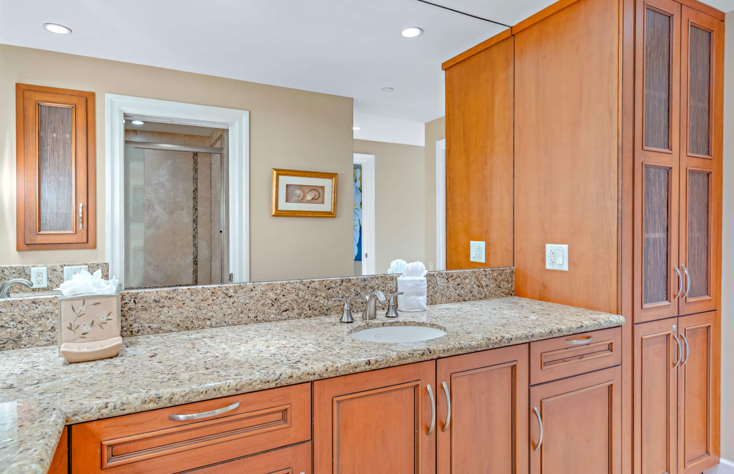 Condo in Lahaina · ★4.63 · 2 bedrooms · 4 beds · 2 baths - Image 30