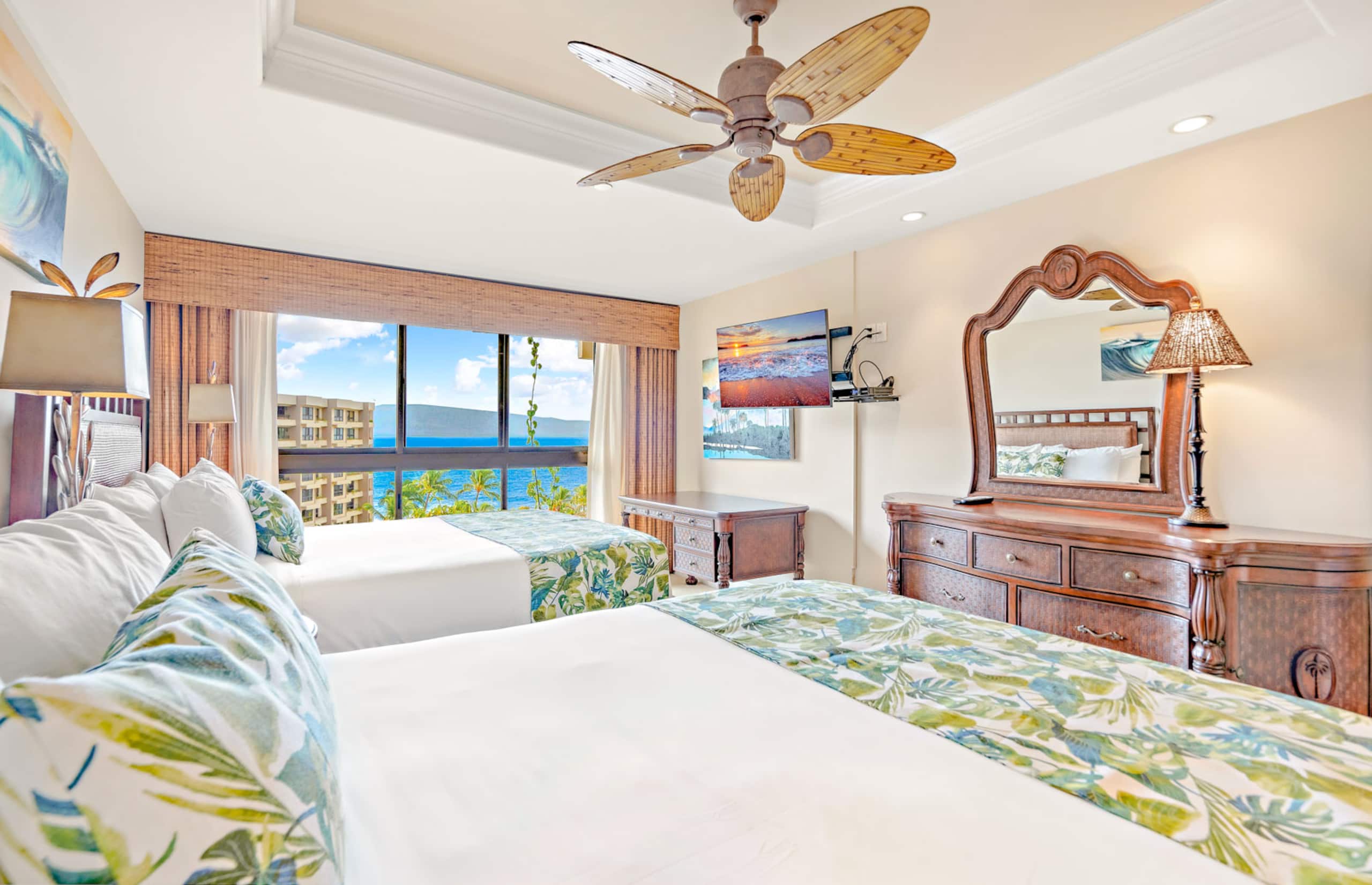 Condo in Lahaina · ★4.63 · 2 bedrooms · 4 beds · 2 baths - Image 25