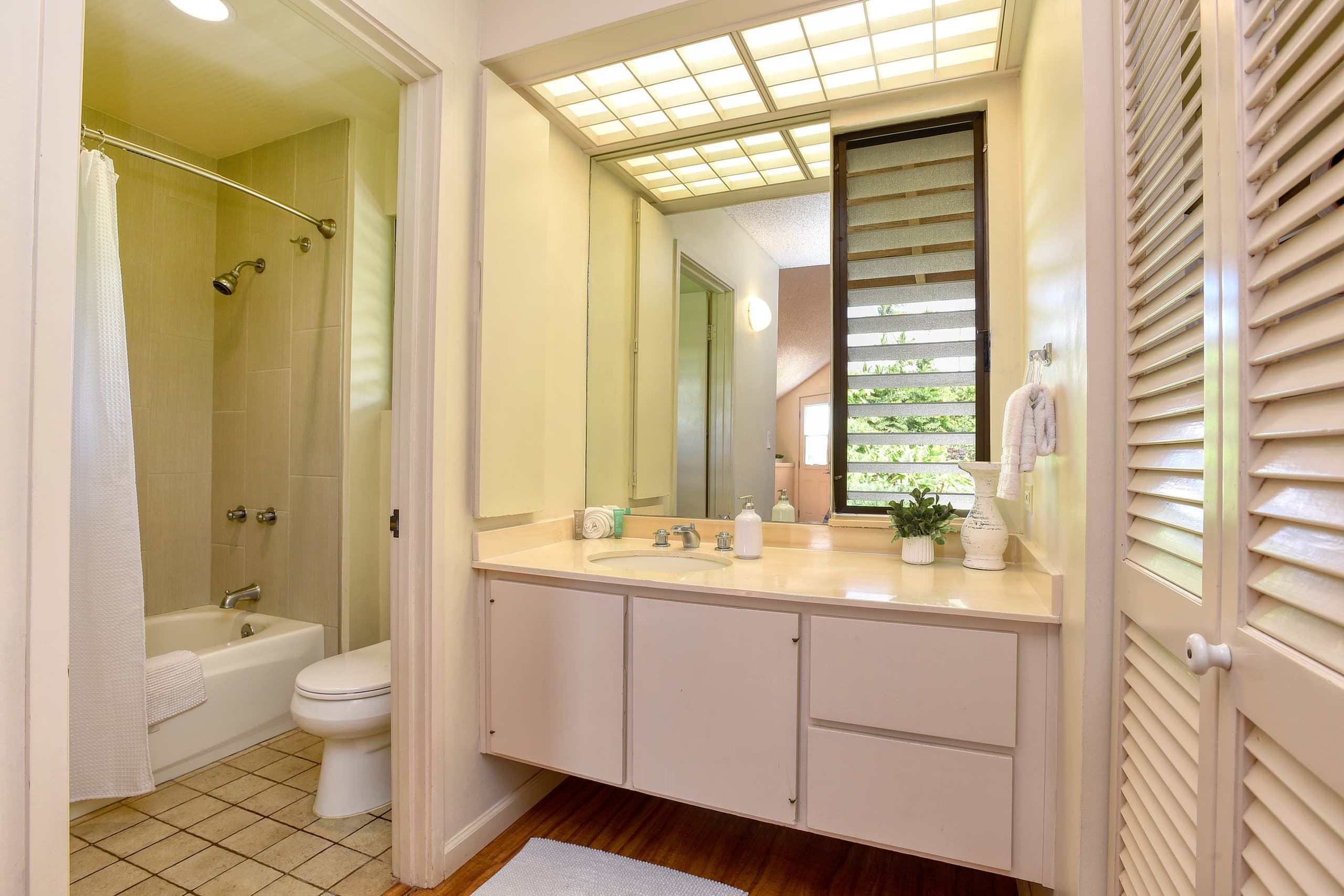 Condo in Kihei · ★5.0 · 2 bedrooms · 3 beds · 2 baths - Image 19