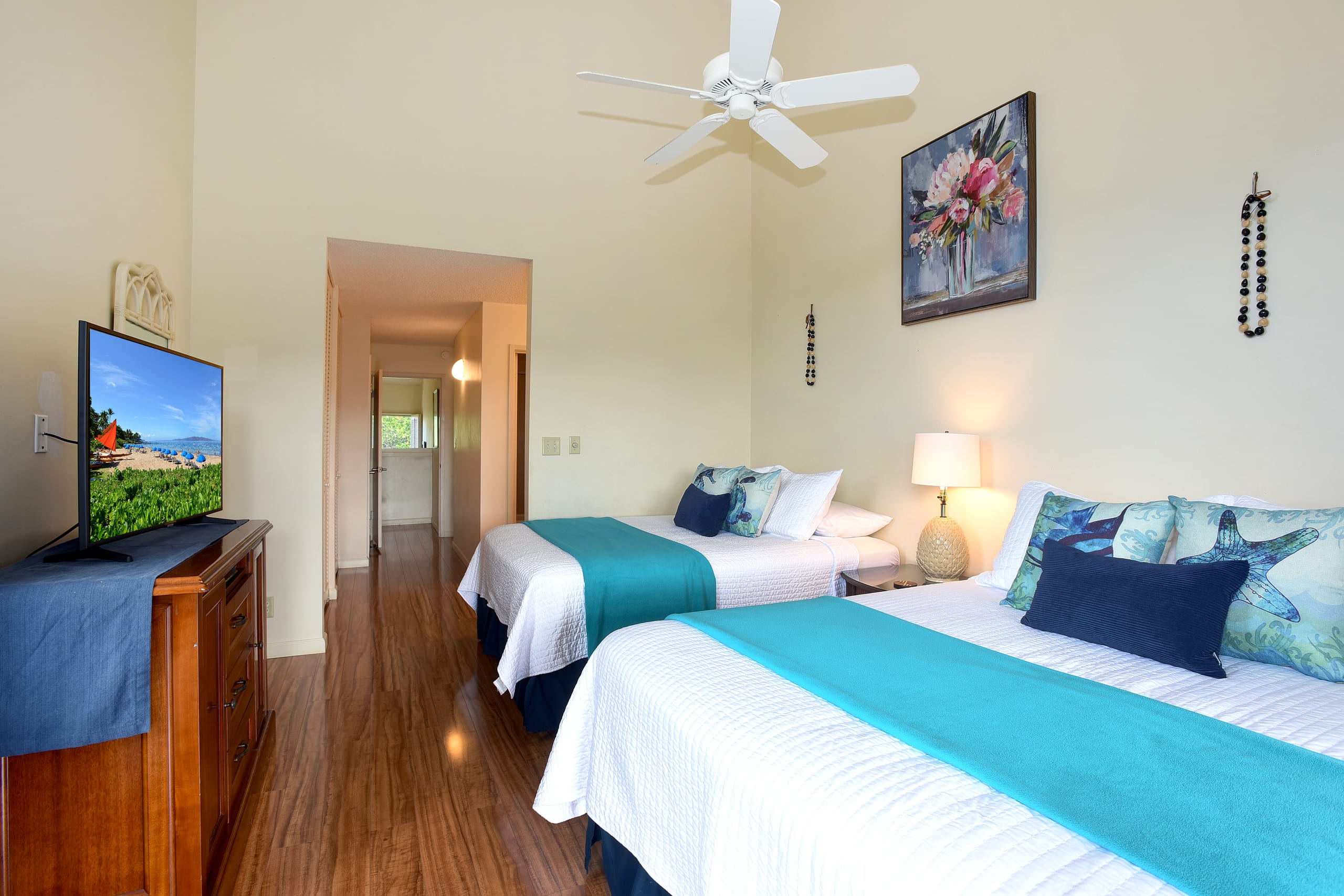 Condo in Kihei · ★5.0 · 2 bedrooms · 3 beds · 2 baths - Image 22