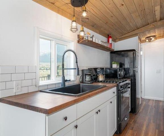 BV Overlook Camp & Lodging managed Airbnb listing 1