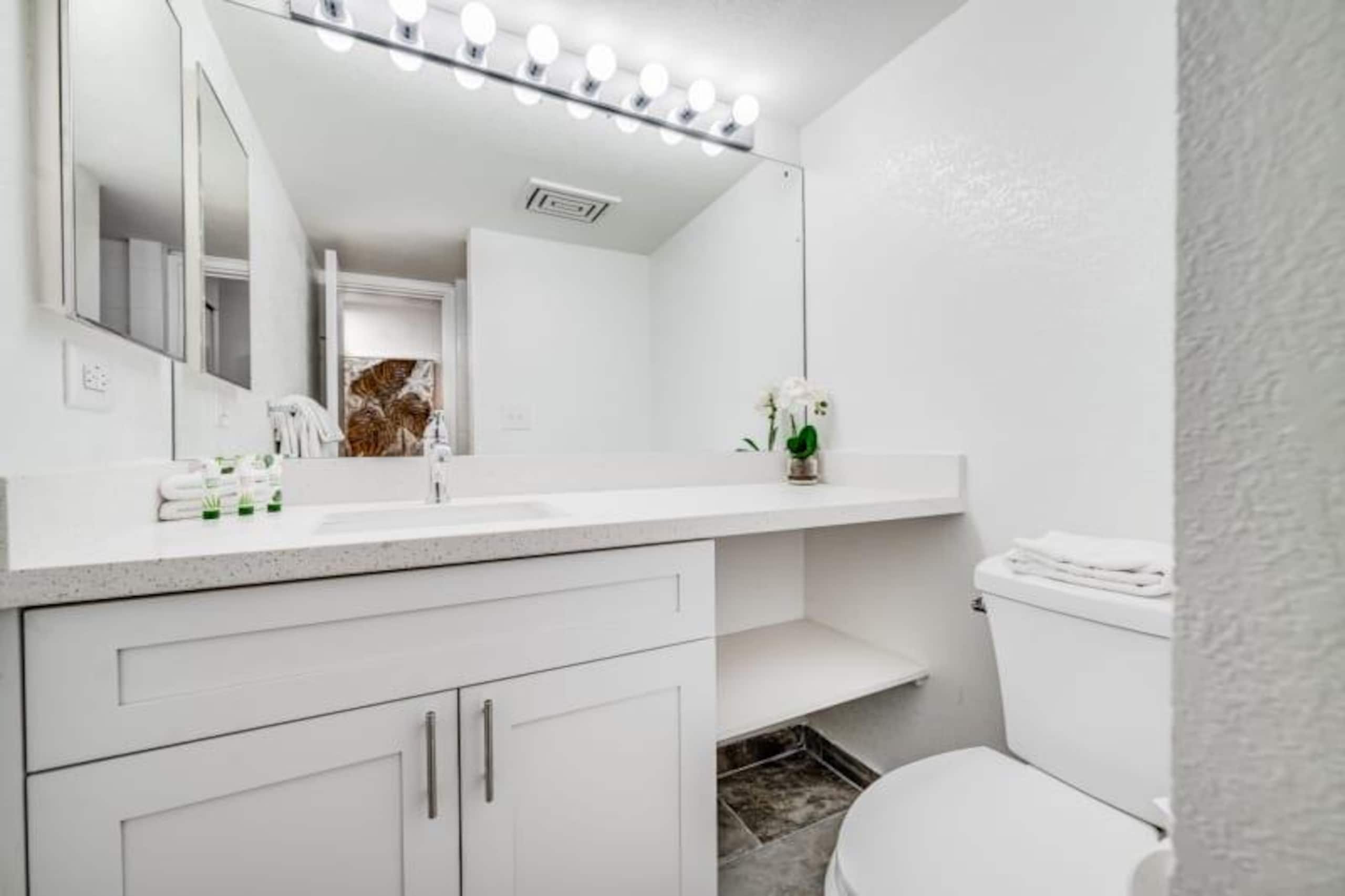 Condo in Kihei · ★5.0 · 2 bedrooms · 3 beds · 2 shared baths - Image 19