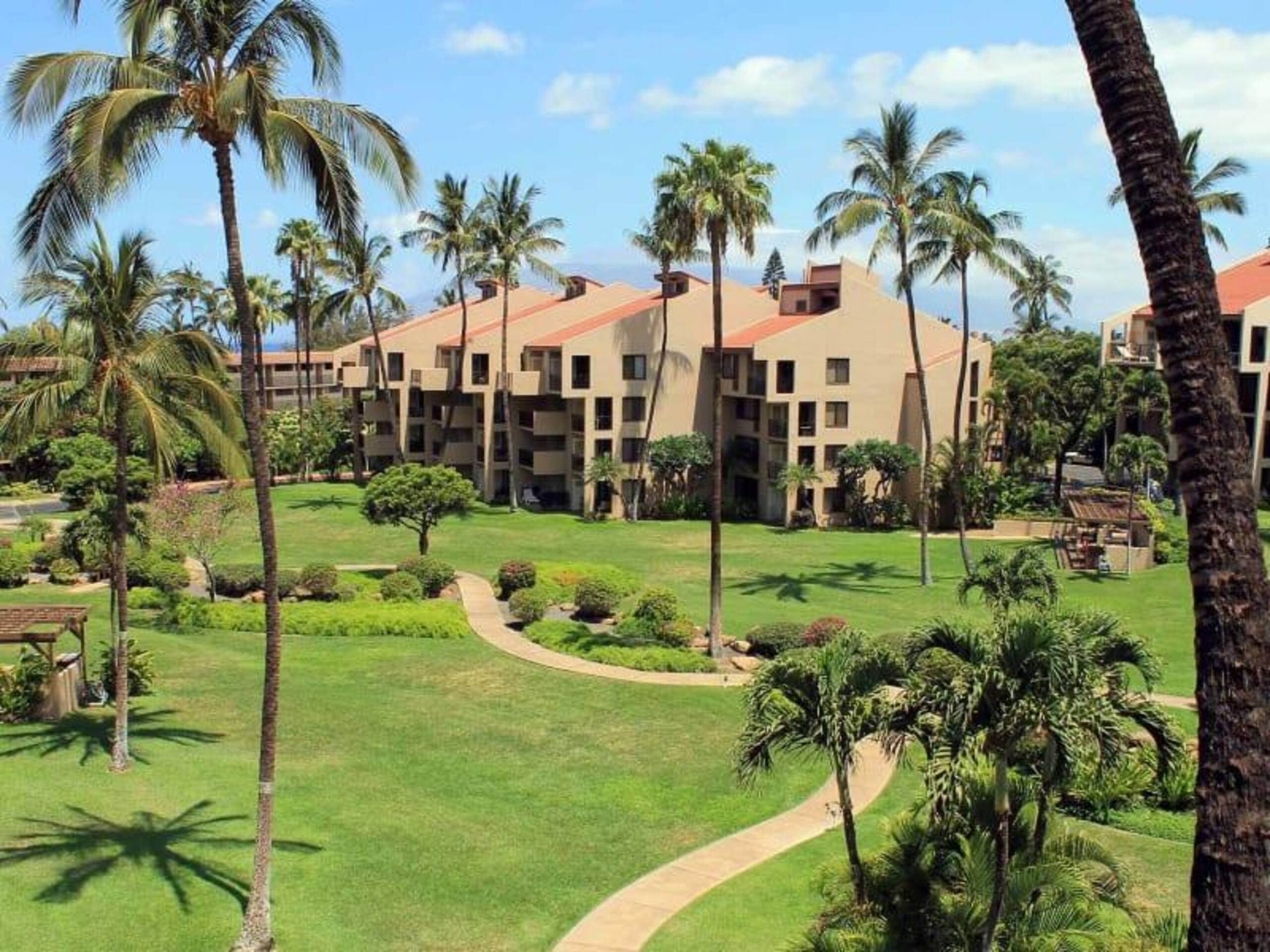 Condo in Kihei · ★5.0 · 1 bedroom · 2 beds · 2 baths - Image 19