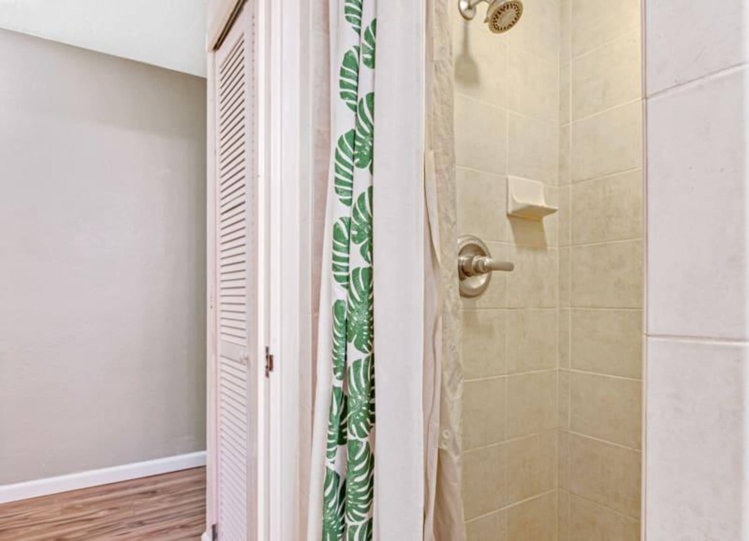 Condo in Kihei · ★5.0 · 1 bedroom · 2 beds · 2 baths - Image 9