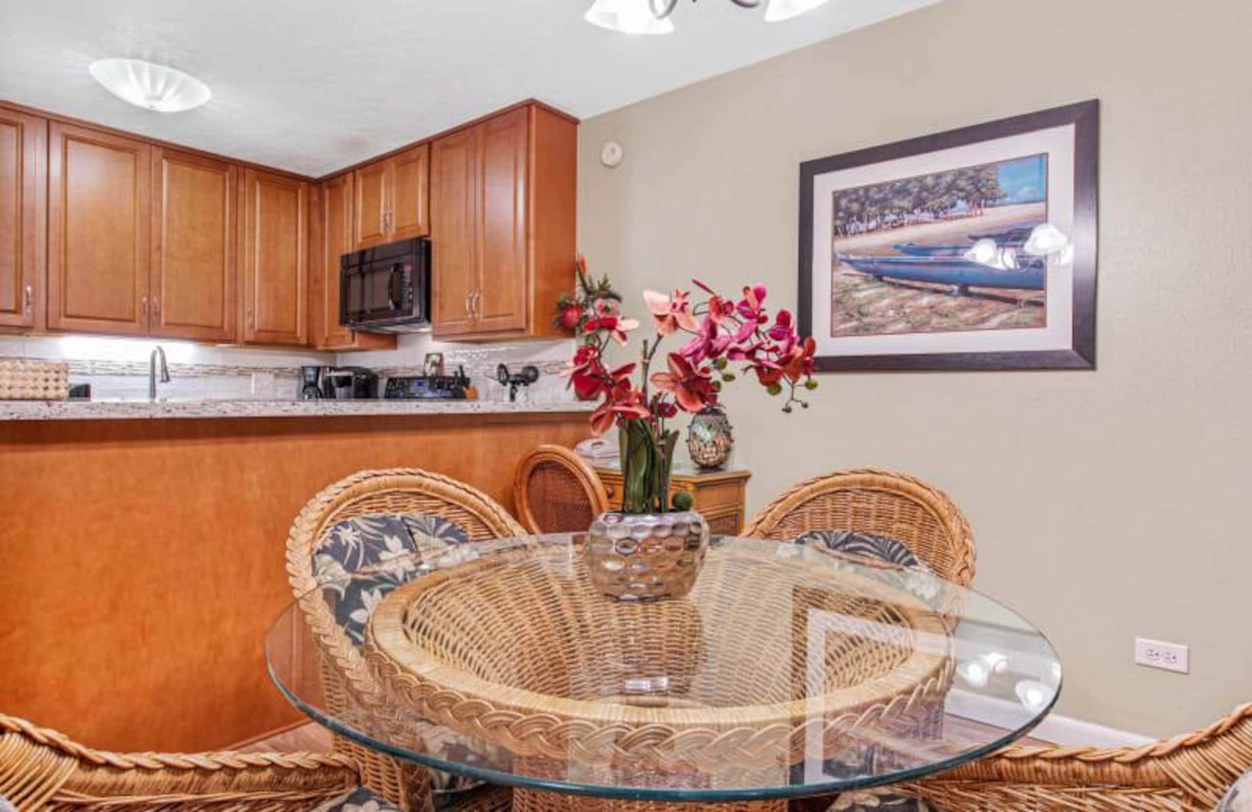 Condo in Kihei · ★5.0 · 1 bedroom · 2 beds · 2 baths - Image 5