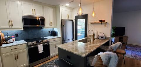 On Golf Course | Peaceful | Central | Upscale