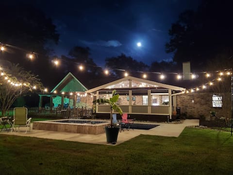 Saltwater Pool Oasis | Near Starkville & Columbus