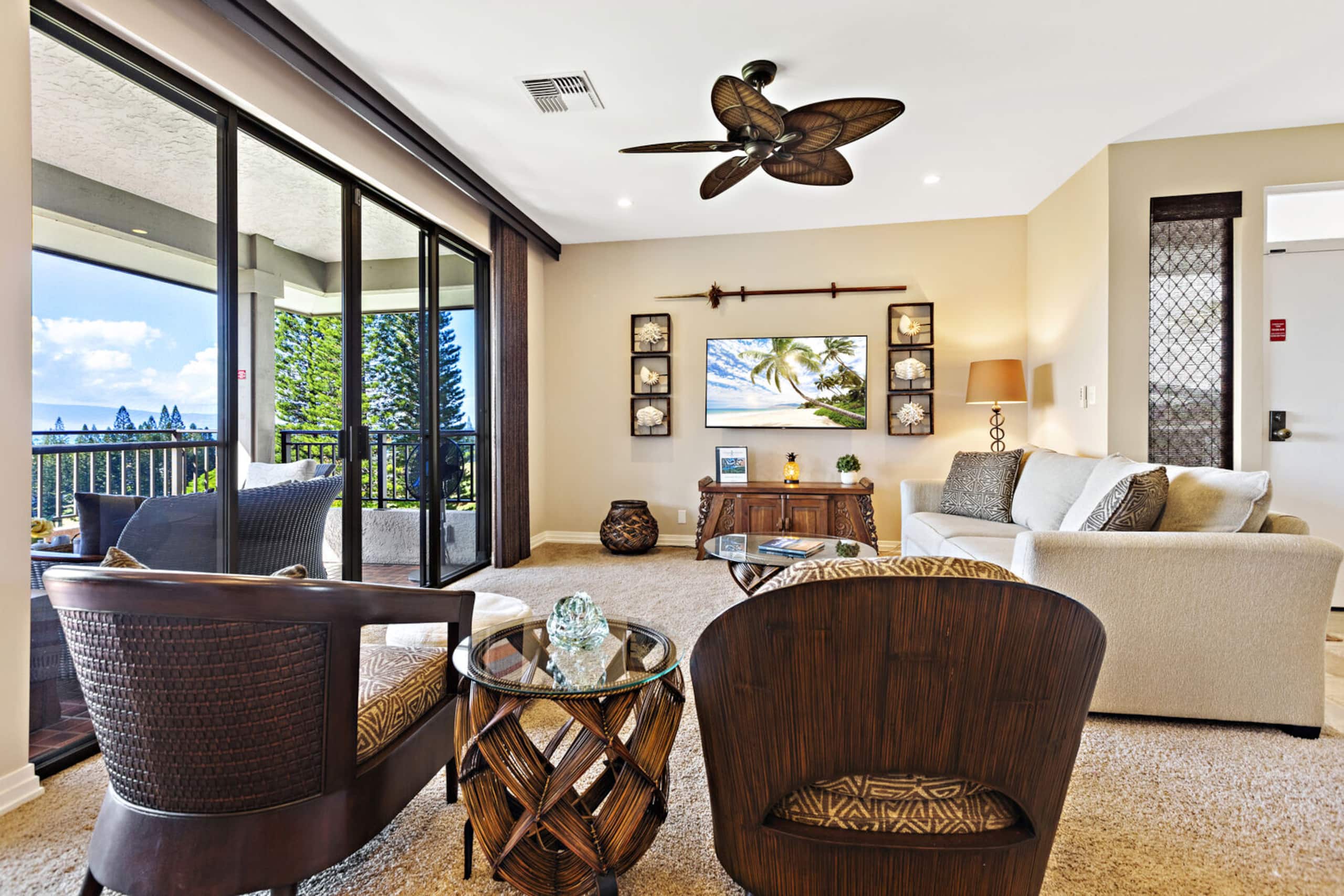 Condo in Lahaina · ★4.82 · 1 bedroom · 2 beds · 1.5 baths - Image 8