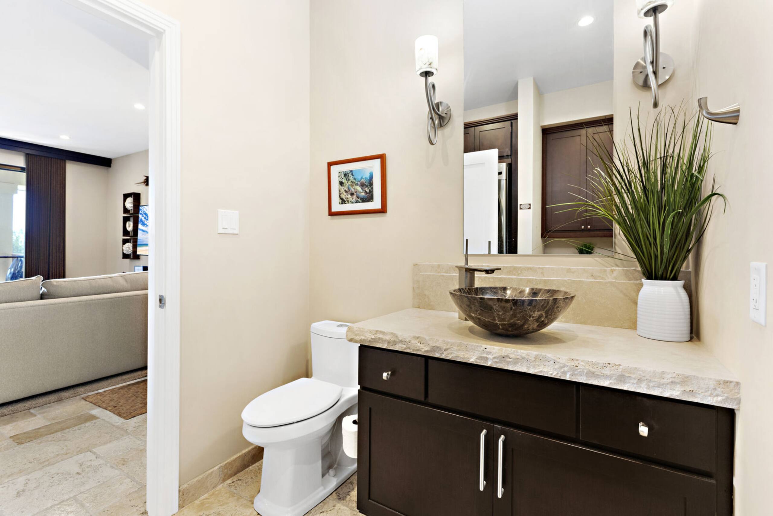 Condo in Lahaina · ★4.82 · 1 bedroom · 2 beds · 1.5 baths - Image 24