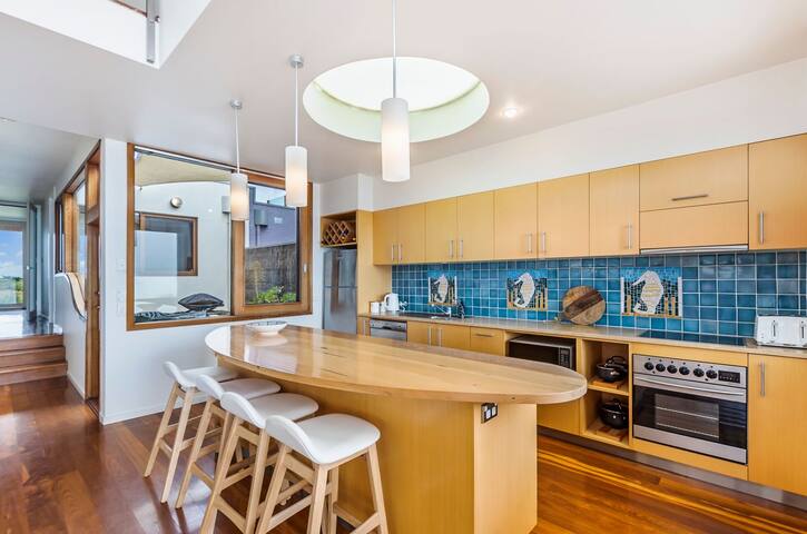 Nautica – Elevated Views of East Beach gallery image 3