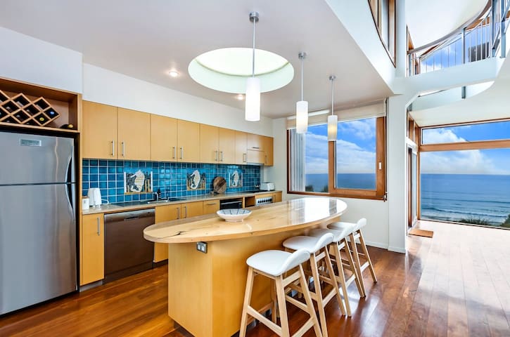 Nautica – Elevated Views of East Beach gallery image 2