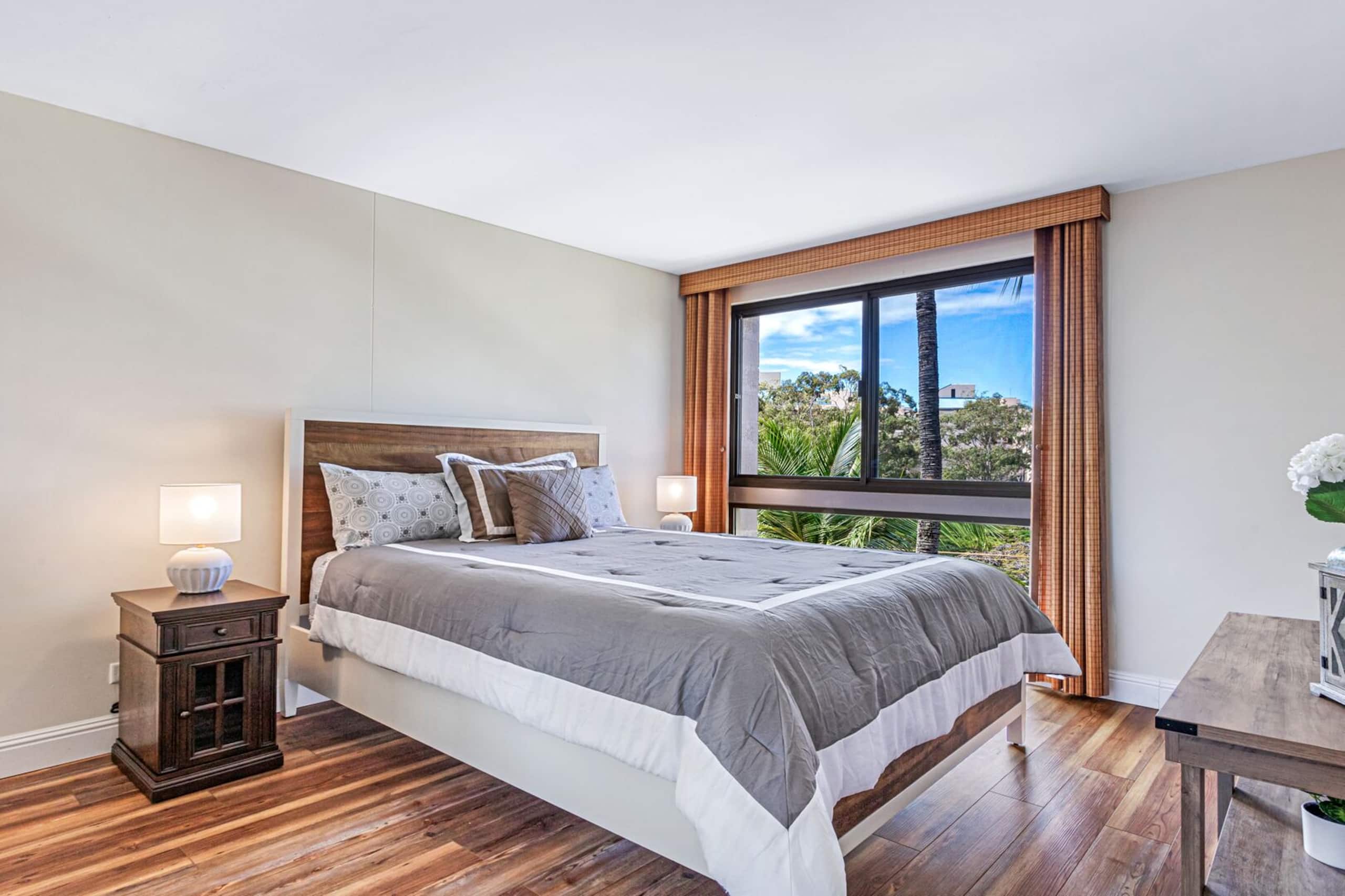 Condo in Lahaina · ★4.58 · 2 bedrooms · 3 beds · 2 baths - Image 13