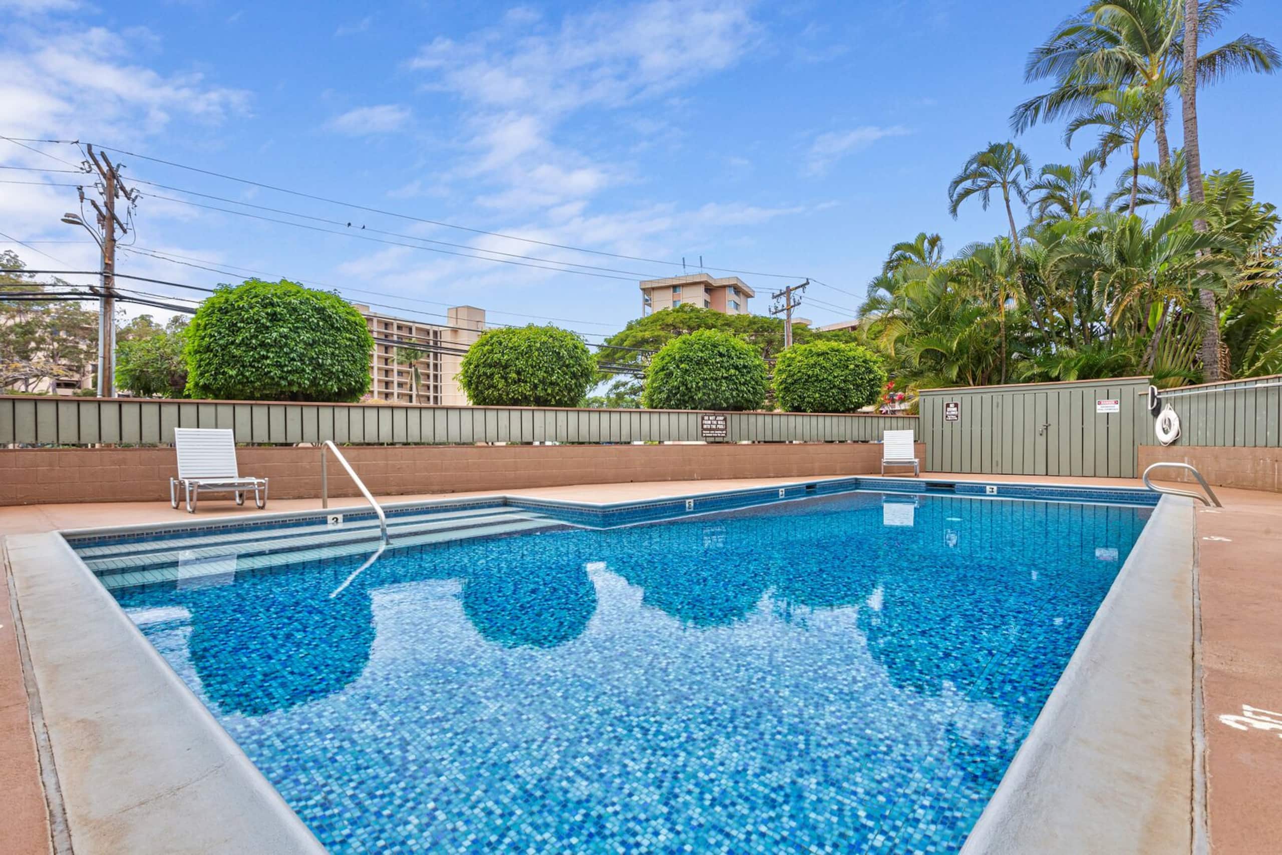 Condo in Lahaina · ★4.58 · 2 bedrooms · 3 beds · 2 baths - Image 5