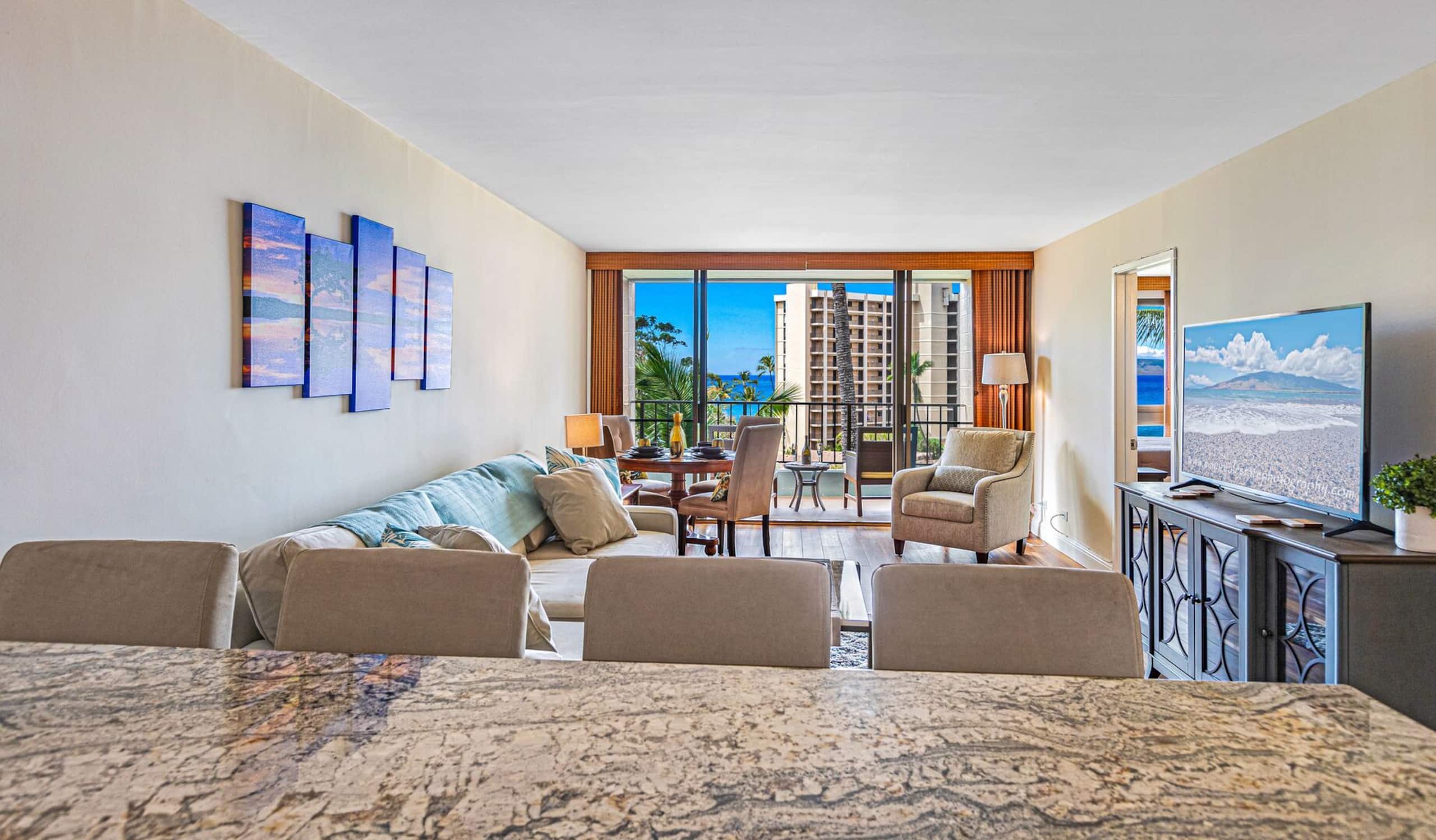 Condo in Lahaina · ★4.58 · 2 bedrooms · 3 beds · 2 baths - Image 27