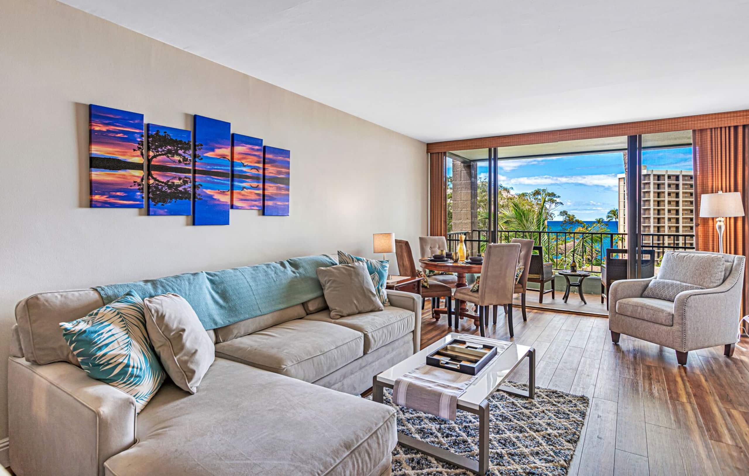 Condo in Lahaina · ★4.58 · 2 bedrooms · 3 beds · 2 baths - Image 22