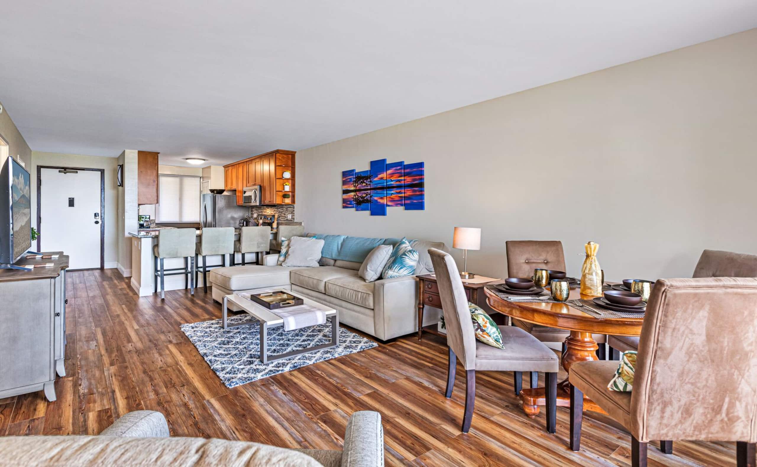 Condo in Lahaina · ★4.58 · 2 bedrooms · 3 beds · 2 baths - Image 2