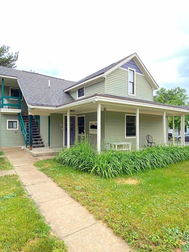 Cozy Boyne City Garden – 10 Mins To Boyne Mountain - Peninsula Beach, MI