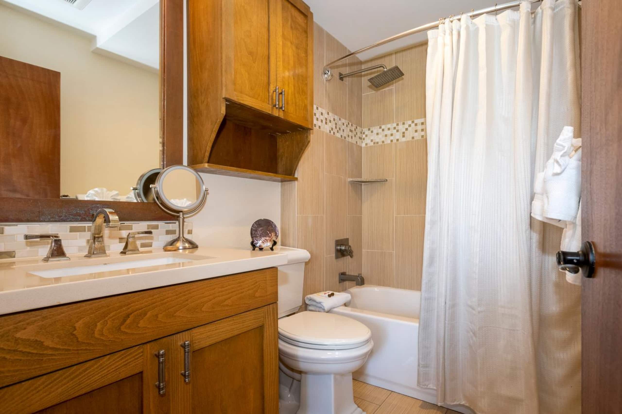 Condo in Hanalei · ★4.68 · 2 bedrooms · 2 beds · 2 baths - Photo 29