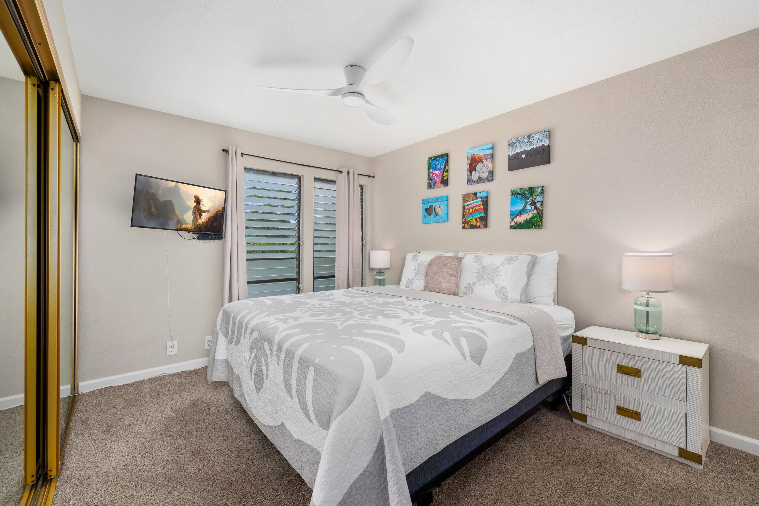 Condo in Kailua-Kona · ★4.23 · 2 bedrooms · 2 beds · 2 baths - Image 20