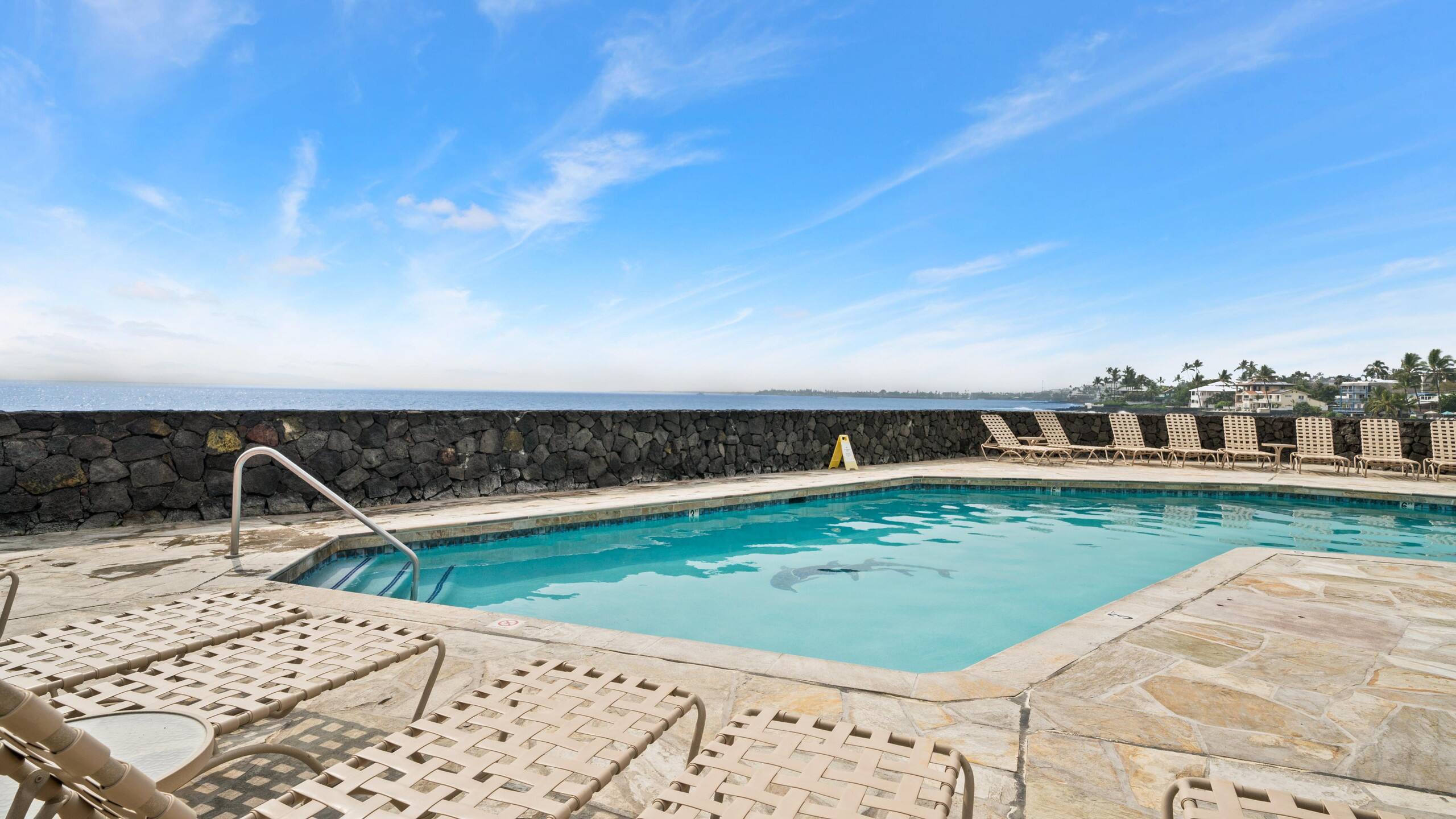 Condo in Kailua-Kona · ★4.23 · 2 bedrooms · 2 beds · 2 baths - Image 25