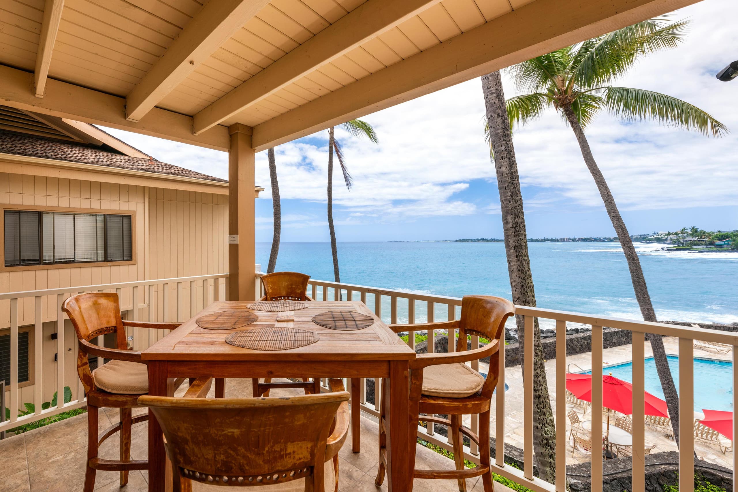 Condo in Kailua-Kona · ★4.23 · 2 bedrooms · 2 beds · 2 baths - Image 1