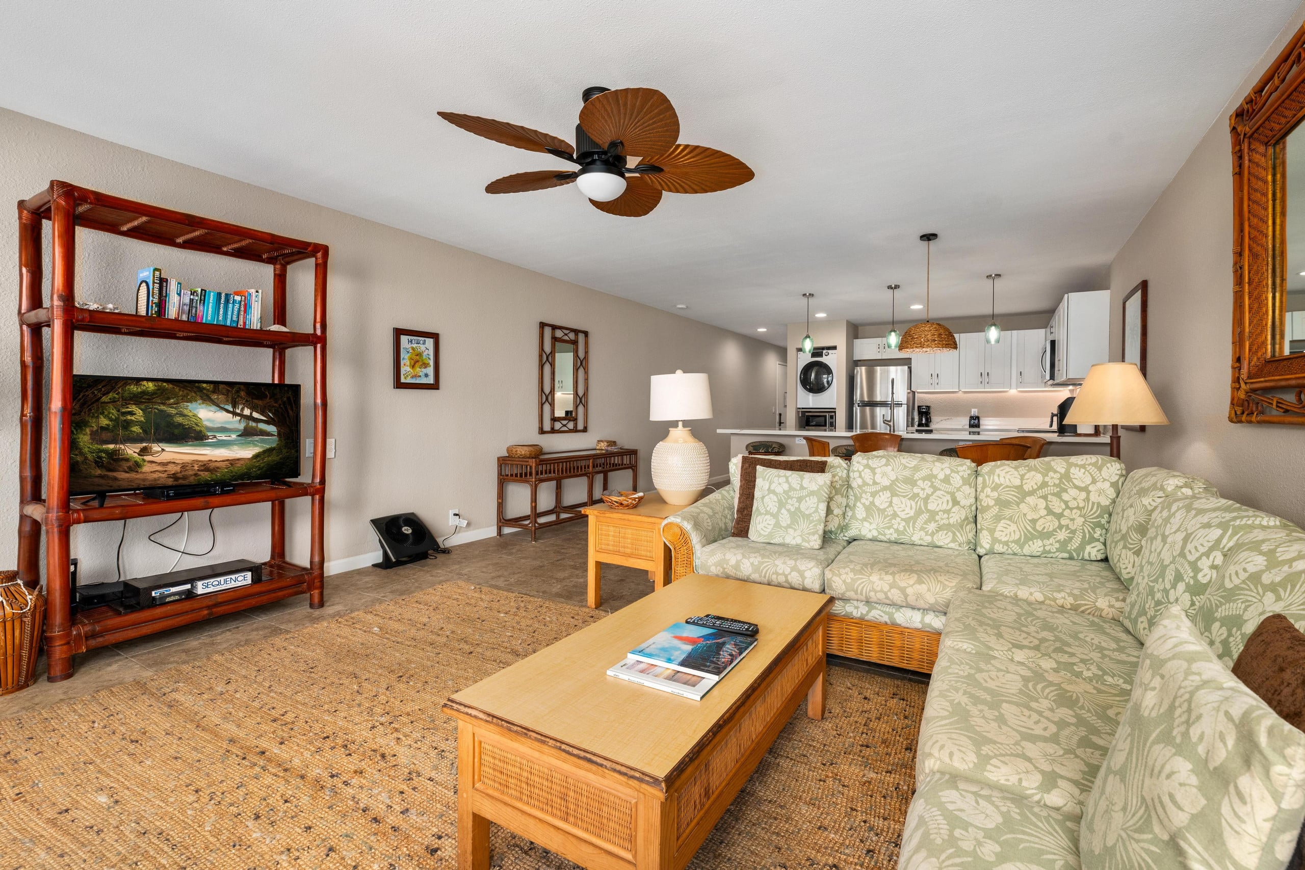 Condo in Kailua-Kona · ★4.23 · 2 bedrooms · 2 beds · 2 baths - Image 7