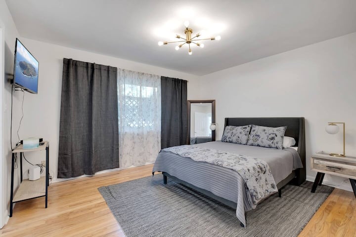 Dormitorio principal con baño nuevo