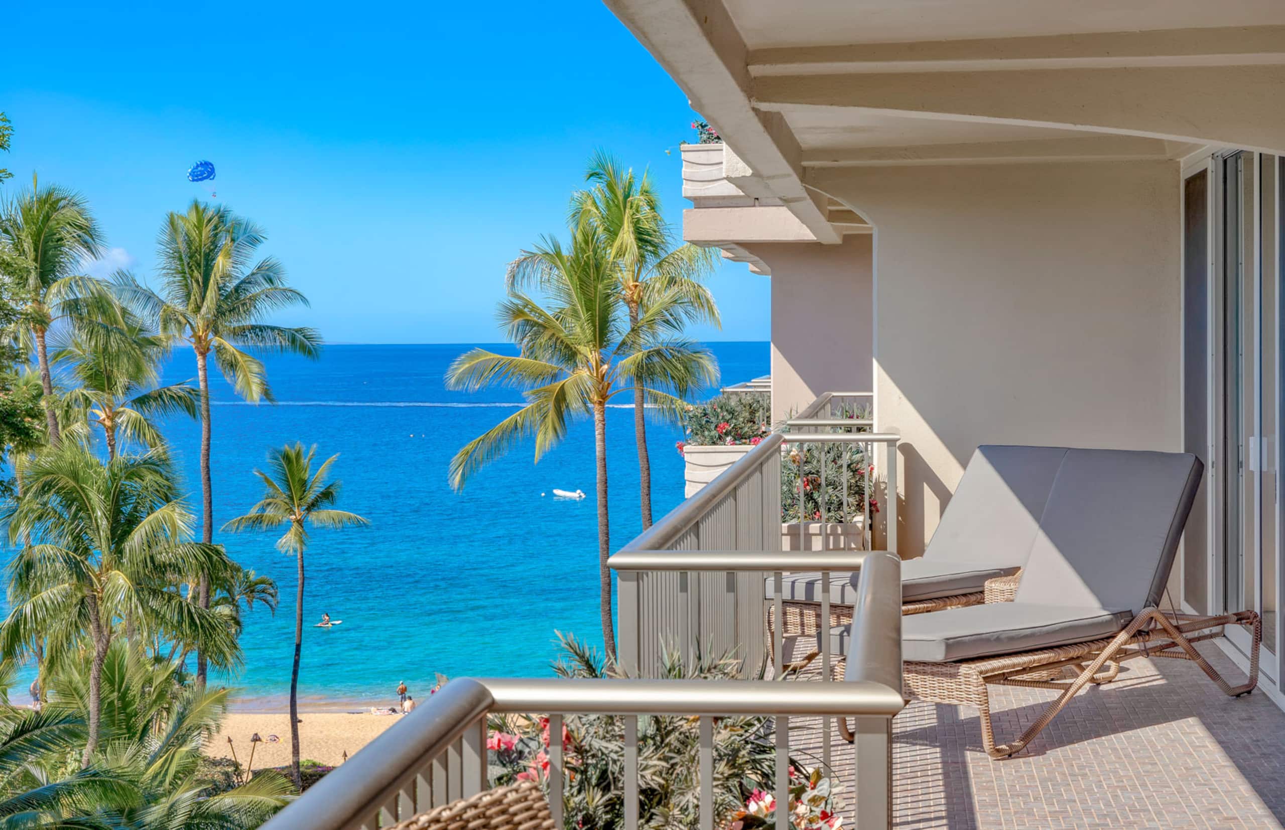 Condo in Lahaina · ★5.0 · 2 bedrooms · 3 beds · 2 baths - Image 2