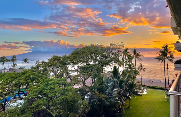 Maui Resort Rentals: Whaler 673