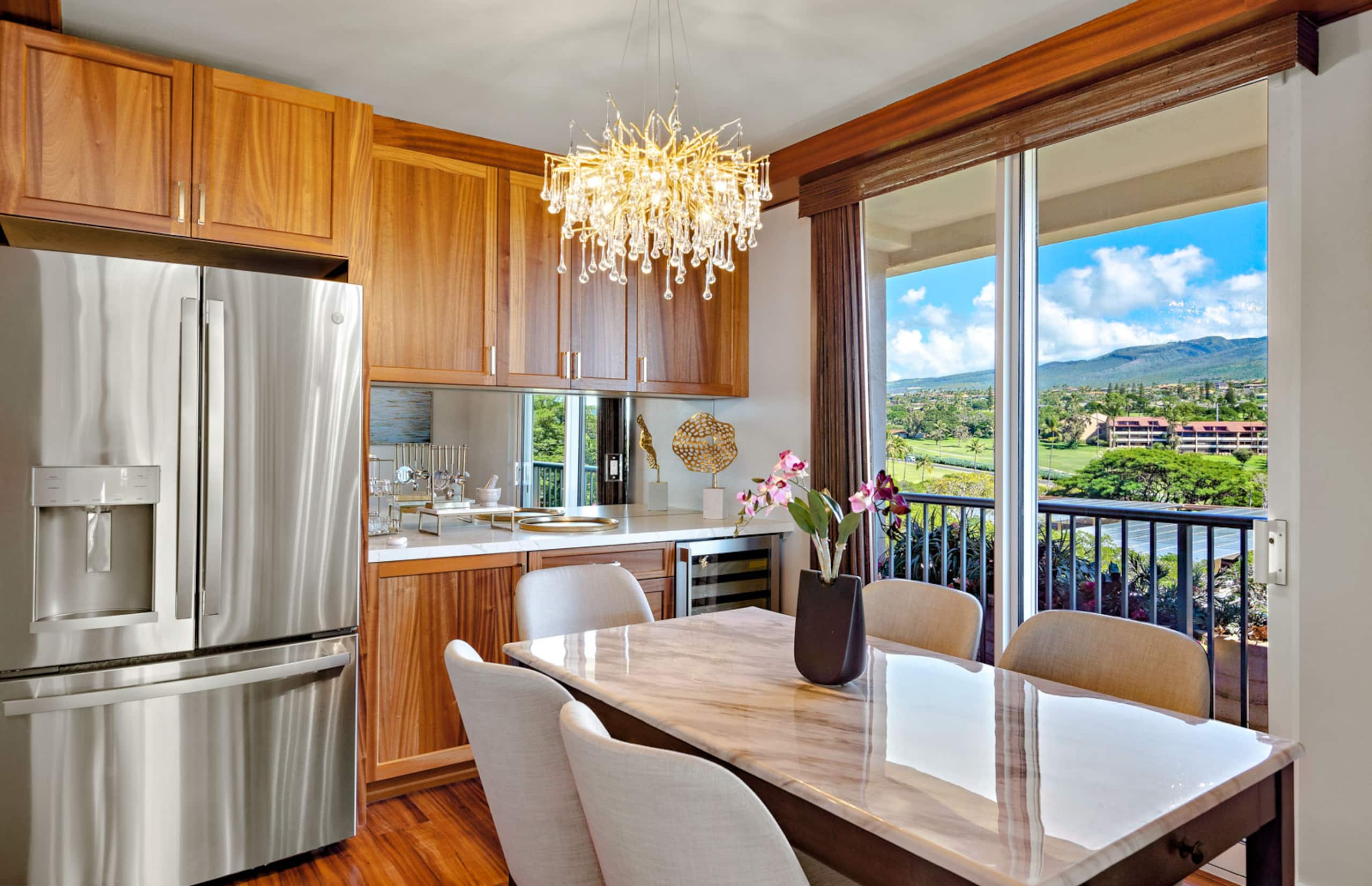 Condo in Lahaina · ★5.0 · 2 bedrooms · 3 beds · 2 baths - Image 15