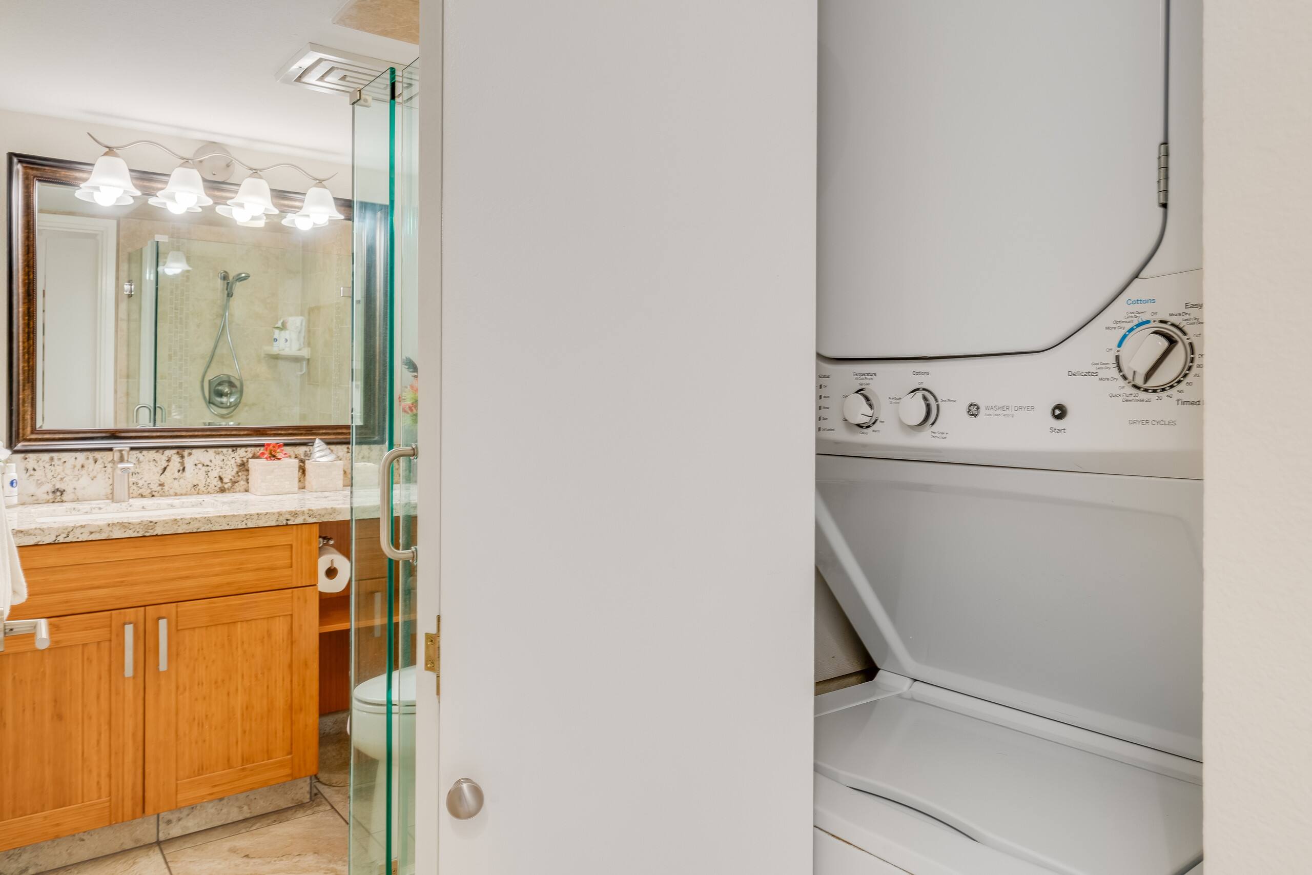Condo in Kihei · ★4.8 · 1 bedroom · 2 beds · 2 baths - Image 27