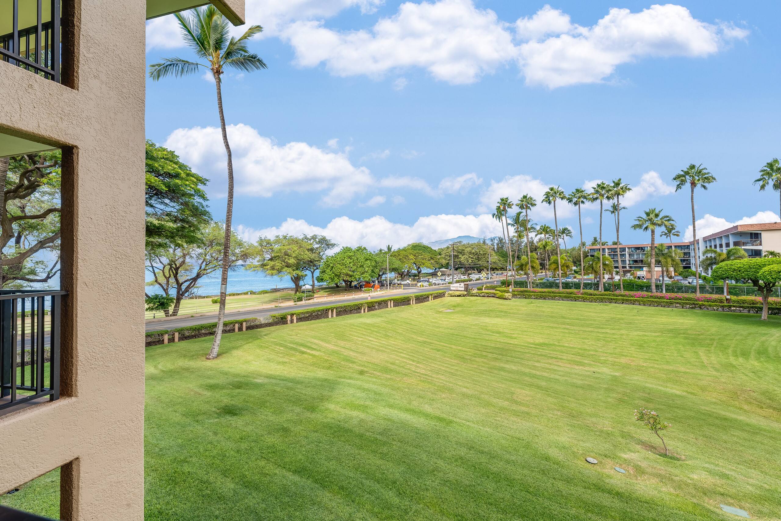 Condo in Kihei · ★4.8 · 1 bedroom · 2 beds · 2 baths - Image 26