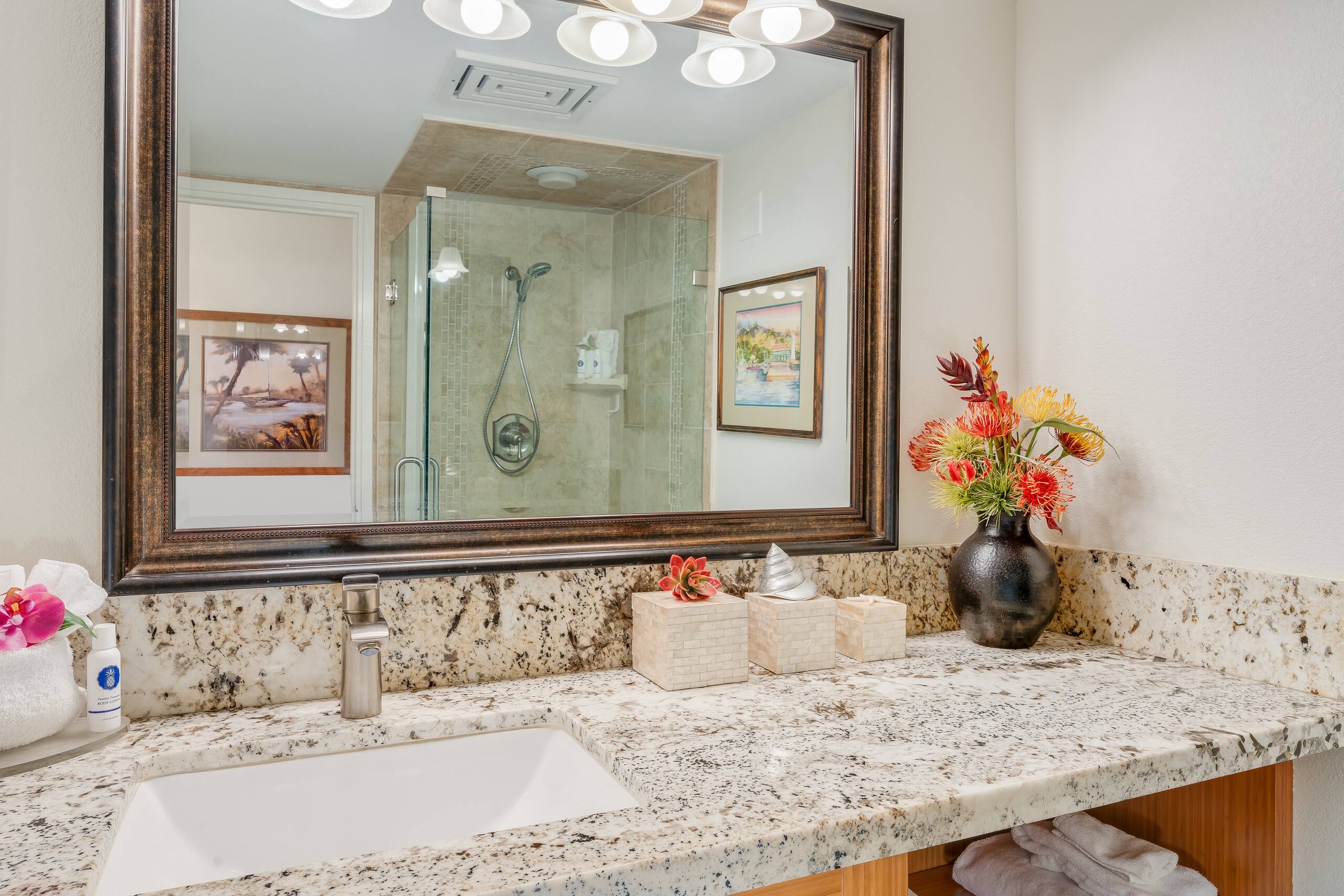 Condo in Kihei · ★4.8 · 1 bedroom · 2 beds · 2 baths - Image 20