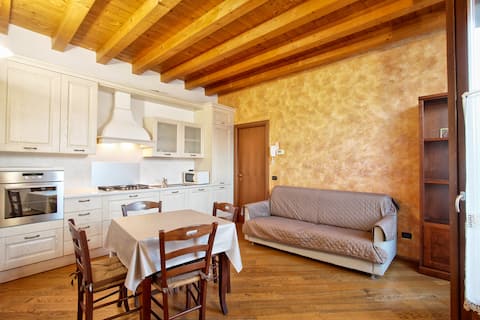 Porticciolo - Cozy Lake Como Apartments