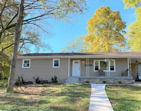 Near the lake fenced yard great family home.